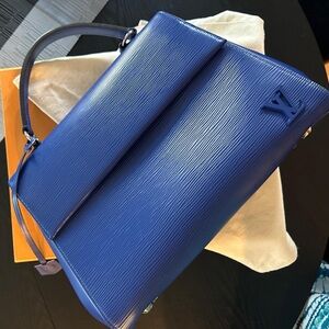 SOLD Louis Vuitton Cluny handbag